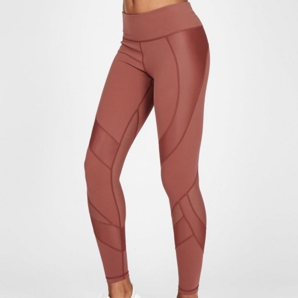 Sweaty Betty Pants - Sweaty Betty Power Mesh 7/8 Rush Leggings - Sz M